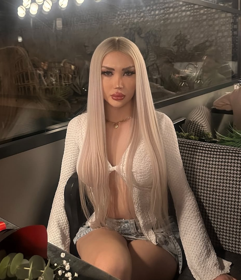 Yayakırıldık Hayalperest Kadın Escort Nazım