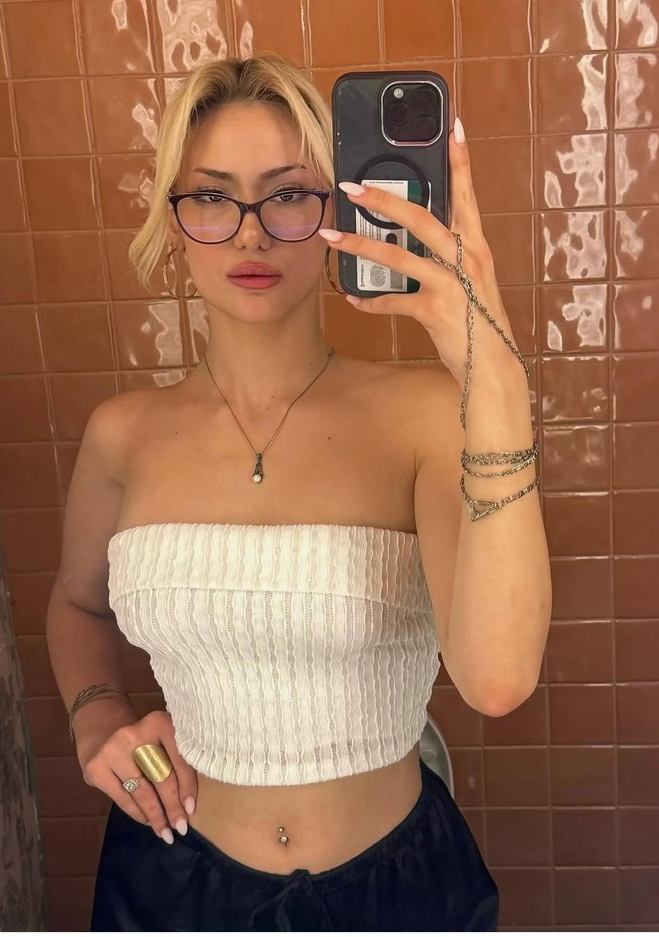 Zeytinliova Zeki Partner Escort Bayan Zümra