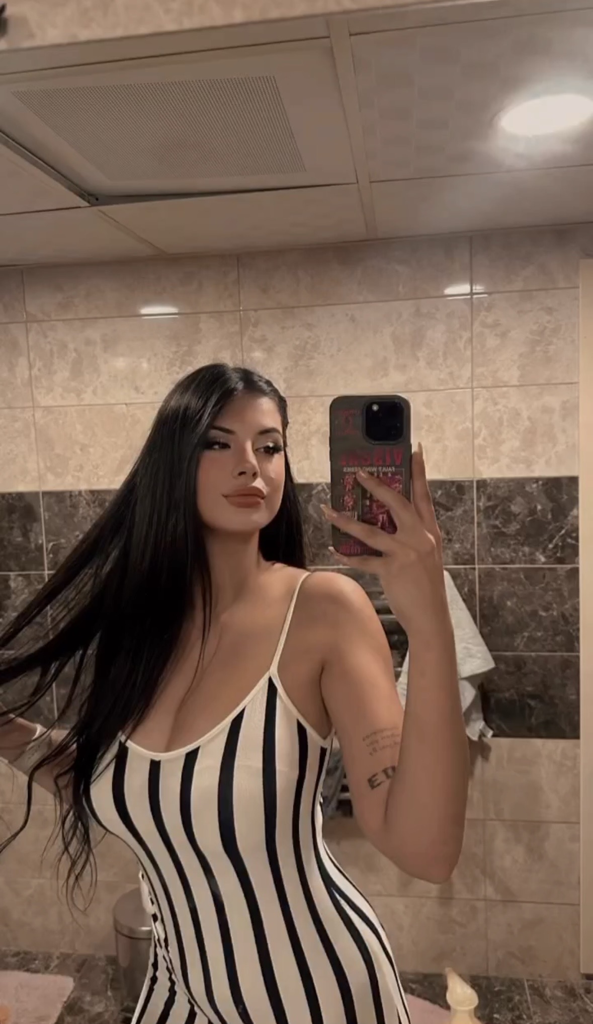 Rahmiye Aşk Dolu Bir Kadın Escort Beyza