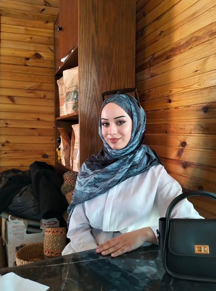Hamidiye Yabancı Bayan Escort Bayan Selin