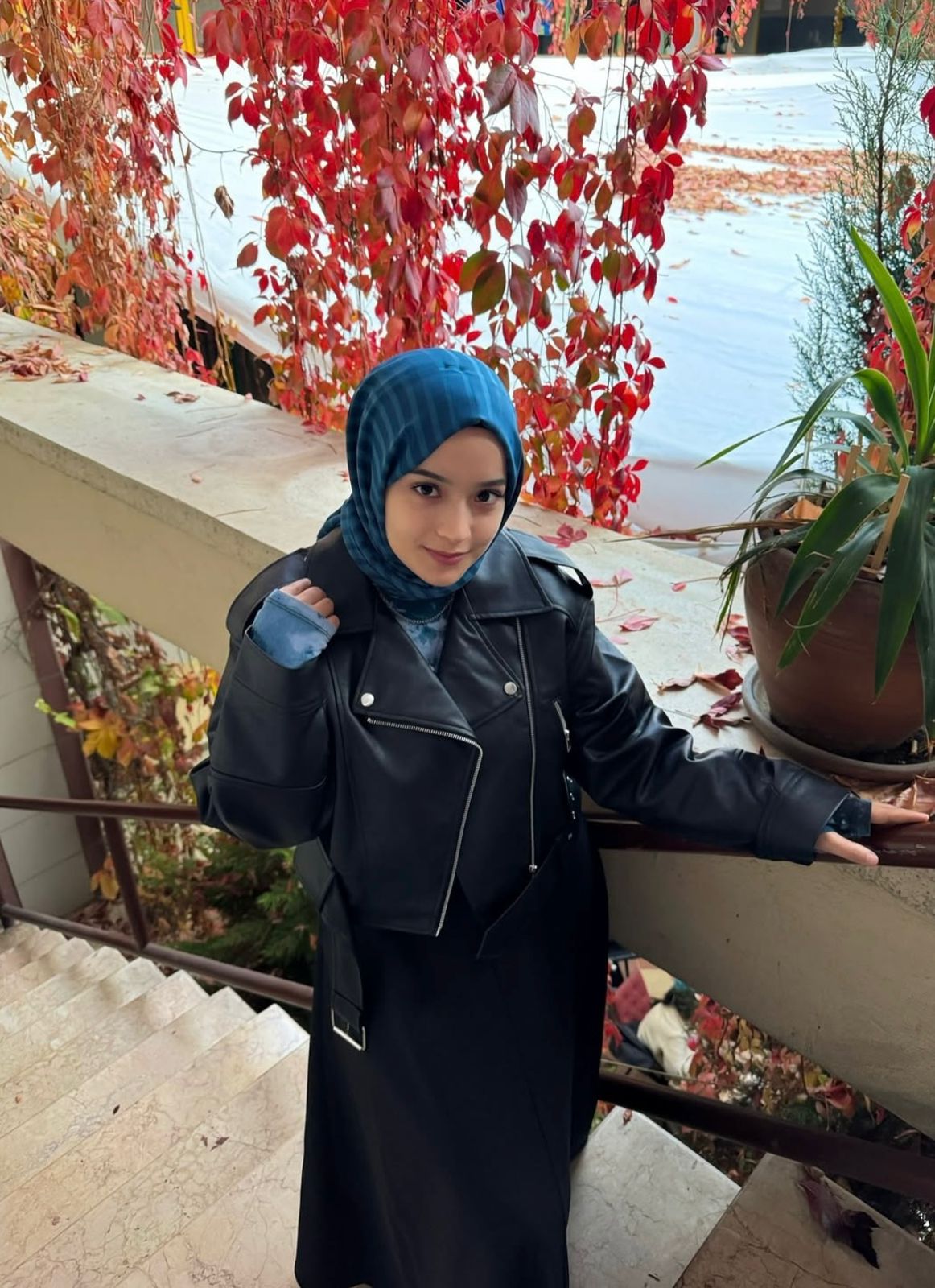 Yaykın Düşünceli Bayan Escort Şebnem